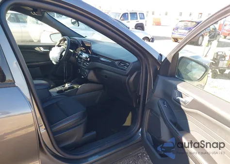 2025 Ford Escape St-Line from USA, damaged, VIN 1FMCU0MN1SUB22428